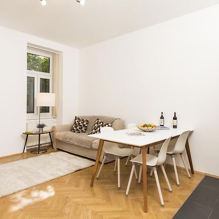 Chillout Lounge Satzberg Apartment เวียนนา ภายนอก รูปภาพ