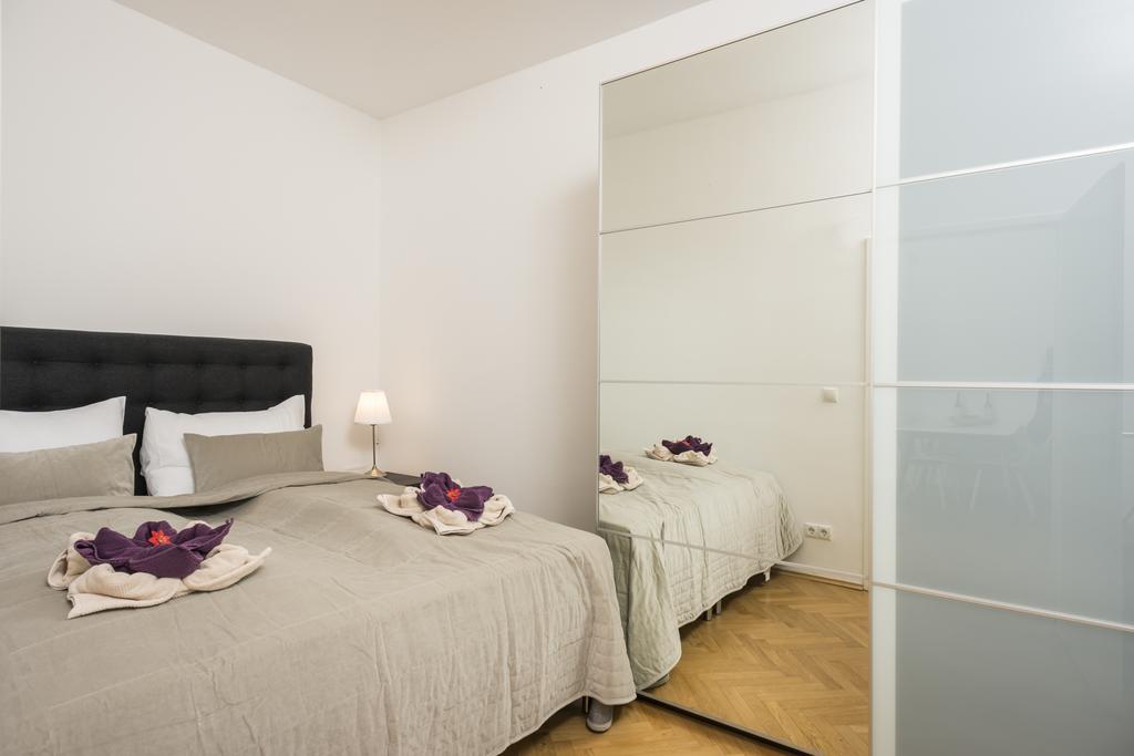 Chillout Lounge Satzberg Apartment เวียนนา ภายนอก รูปภาพ